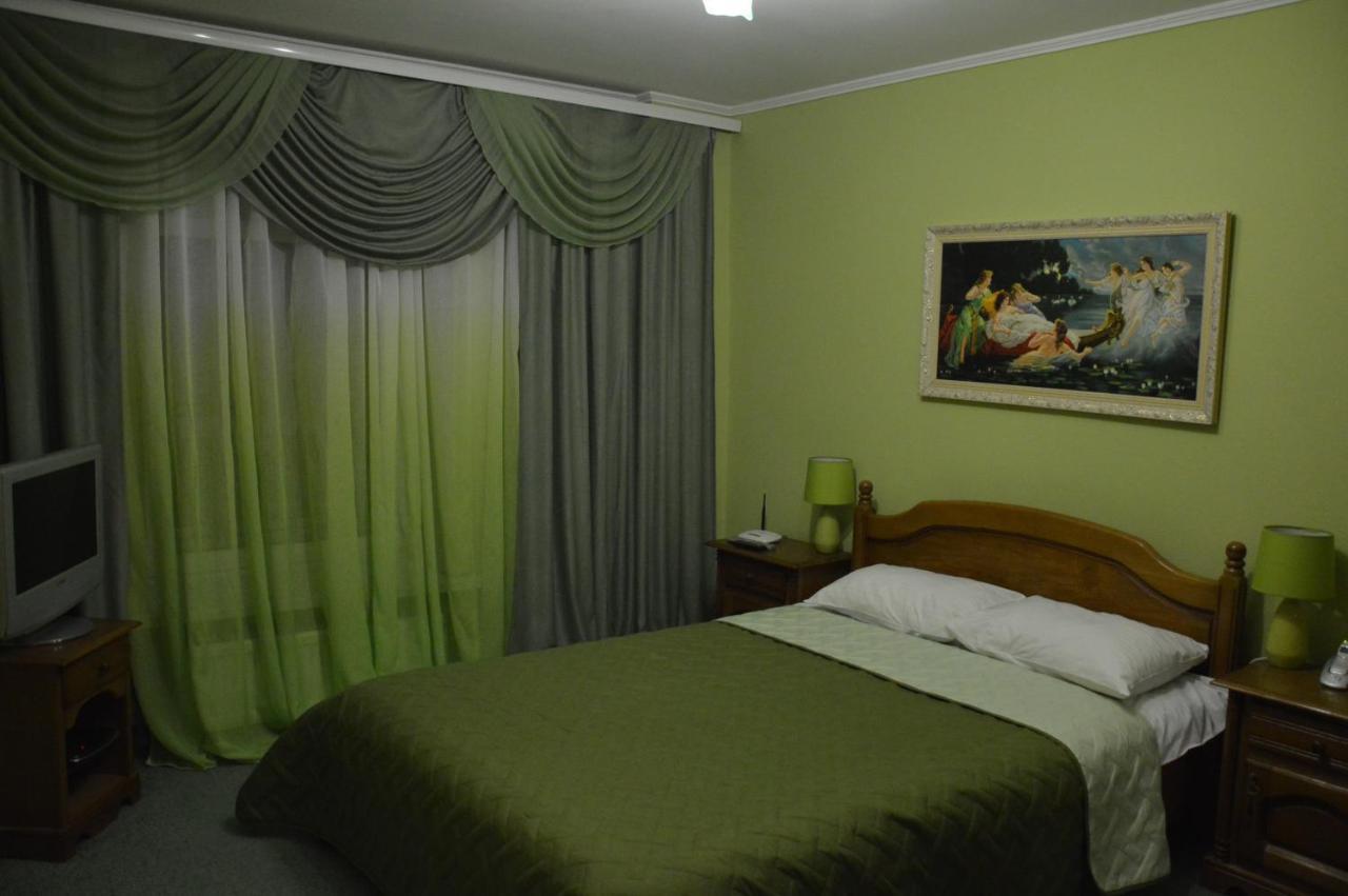 Knaus Apartments Chernivtsi Exterior photo